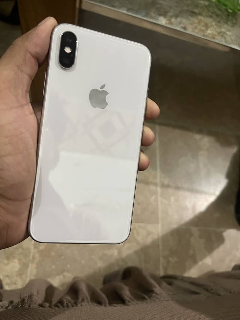 Apple iPhone X 1