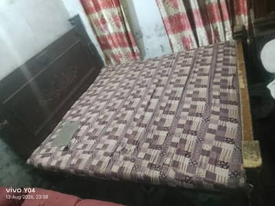 bed for sale location lahore ha