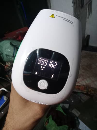 Permanent hair removal machine