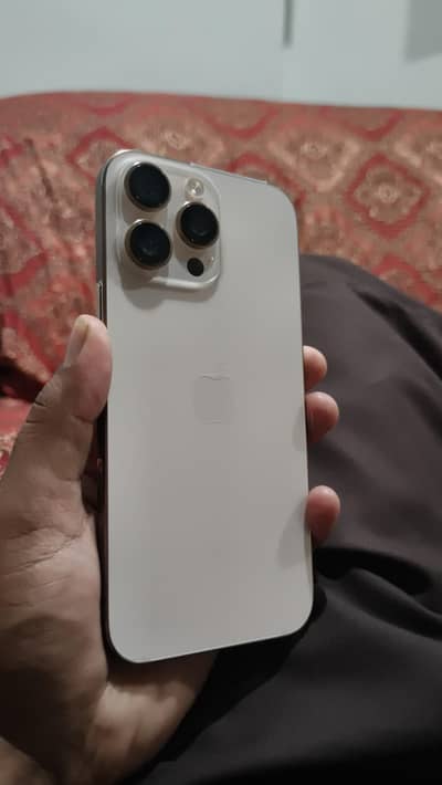 Apple iPhone 16 Pro Max dessert titanium 256 gb