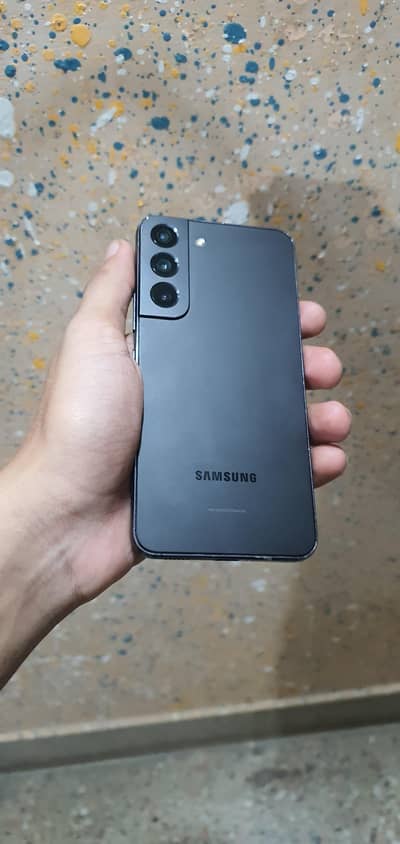 Samsung Mobile S22