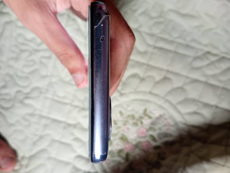 One Plus 9 Gaming beast exchange with iphone 11 se upar model 2