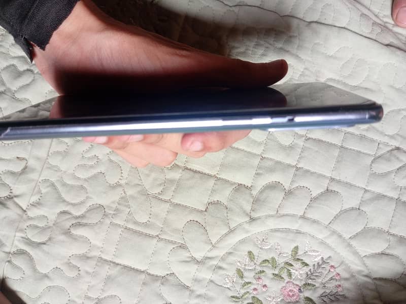 One Plus 9 Gaming beast exchange with iphone 11 se upar model 3