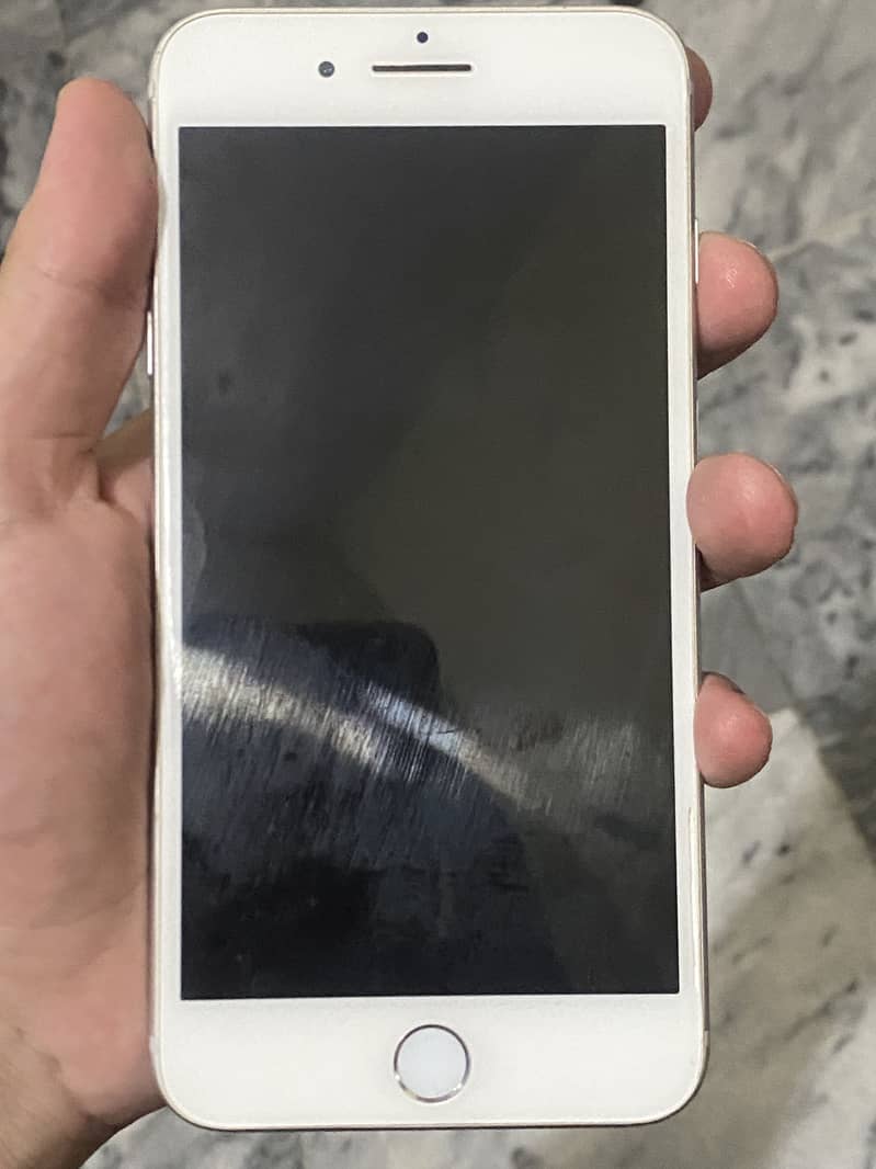 Apple iPhone 7 Plus 5