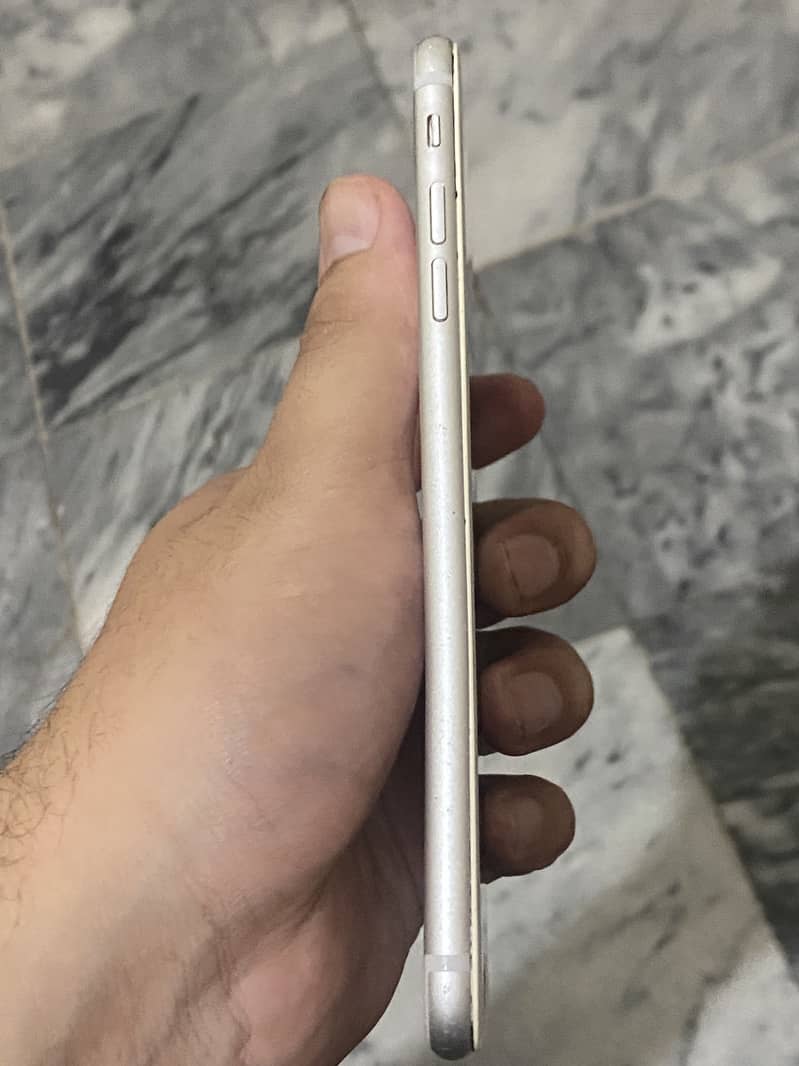 Apple iPhone 7 Plus 7