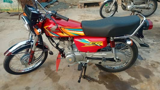 Honda 125 credition 10 by 10