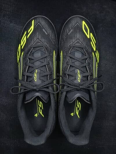 Adidas F50 (EU 42 / UK 8)