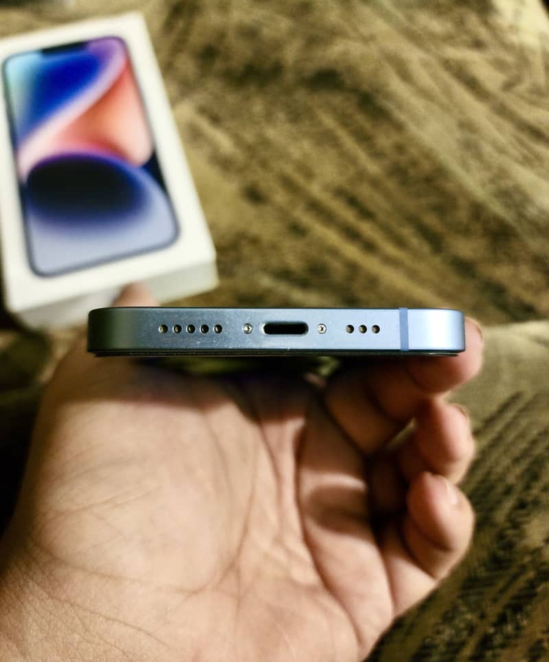 Apple iPhone 14 7