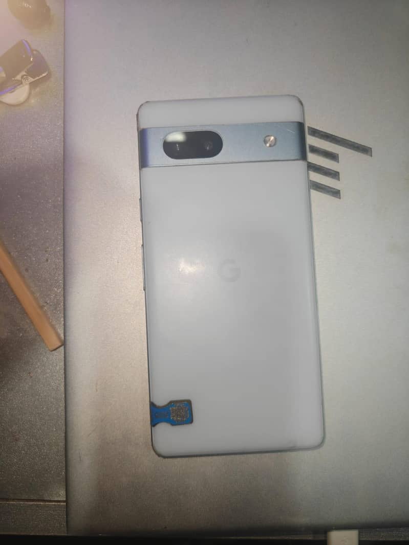 Google Pixel 7a 4