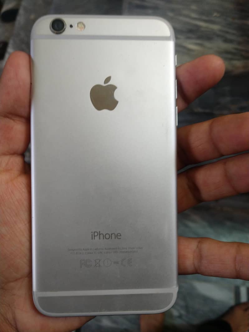 Apple iPhone 6 0