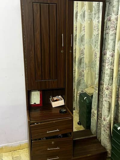 dressing and almira set