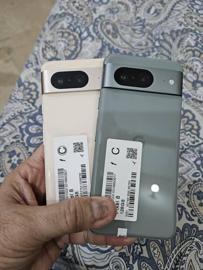 Google Pixel 8 8/128gb dual sim Pta approved 10/10  condifion