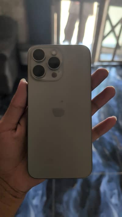 Apple iPhone 15 Pro Max