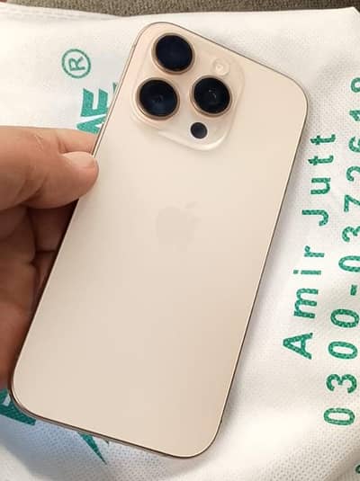 Apple iPhone 16 Pro jv