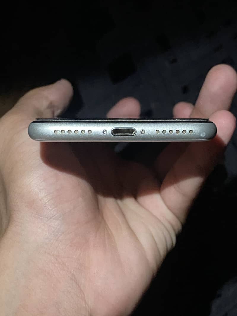 Apple iPhone SE 1