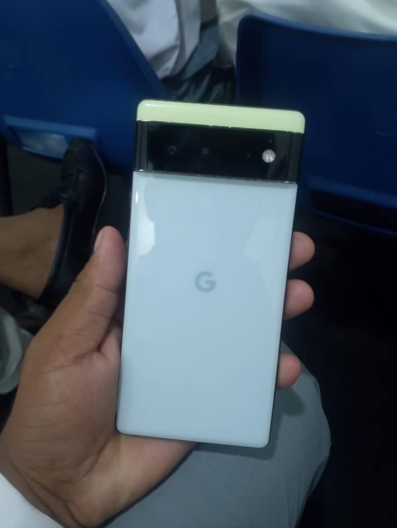 Google Pixel 6 0