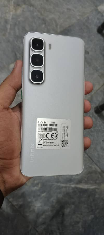 Infinix Hot 60 pro plus 10 by 10 condition only 2 month use