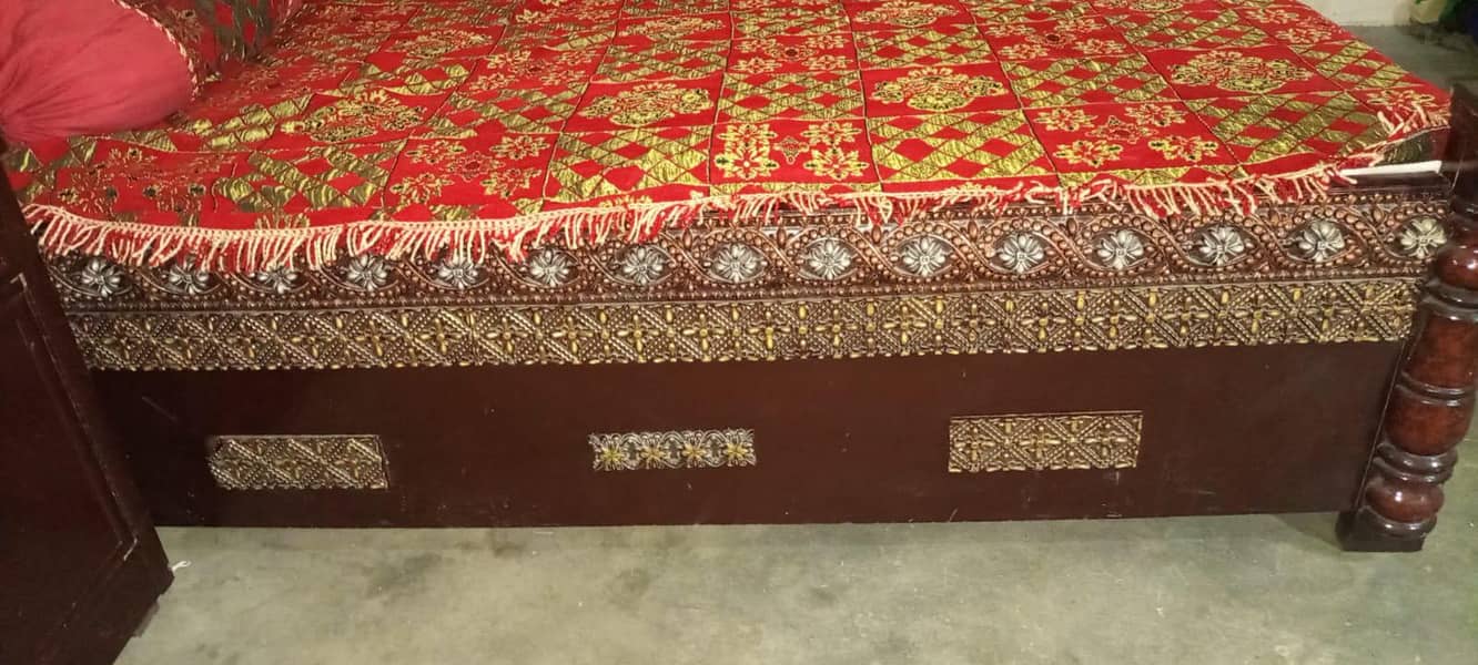 bed dressing table showcase 4