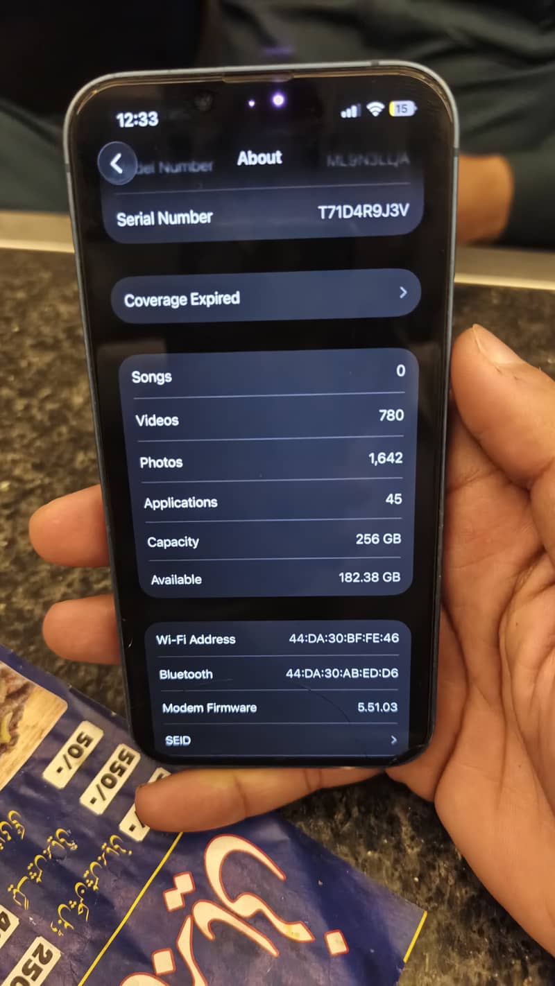 Apple iPhone 13 2