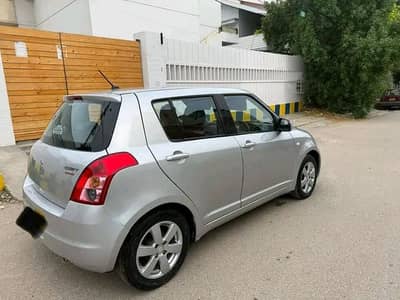 Suzuki Swift 2015 Automatic
