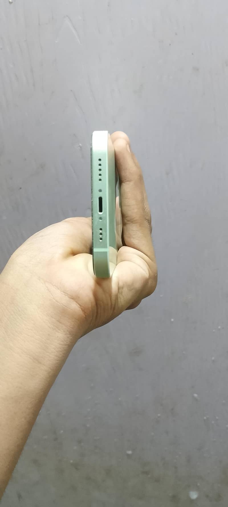 Apple iPhone 12 3