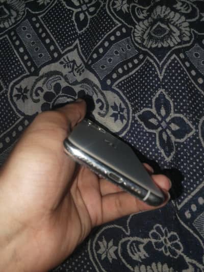 Apple iPhone 11 Pro