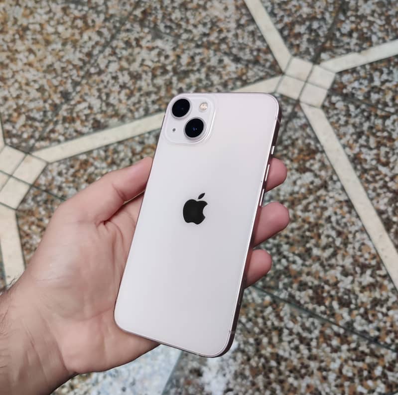 Apple Iphone 13 5