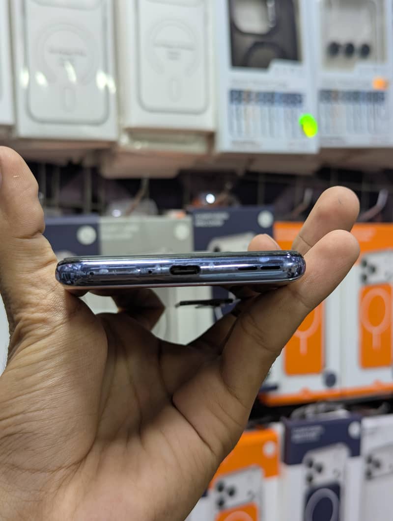 One Plus 9 6