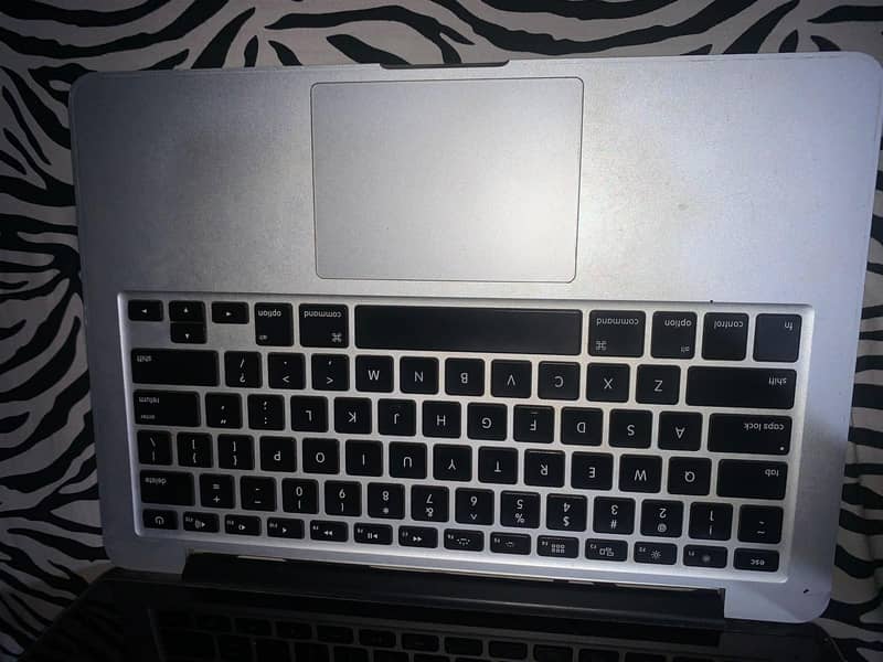 MacBook pro 4