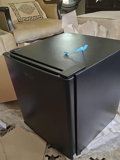 Mini fridge box pack