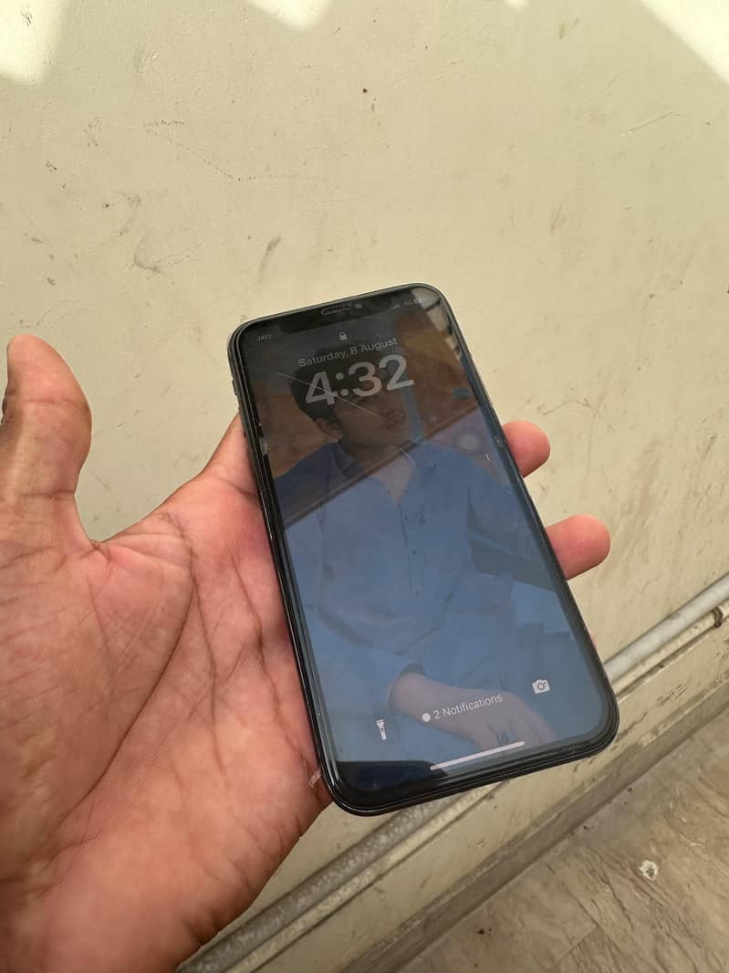 Apple iPhone X 3