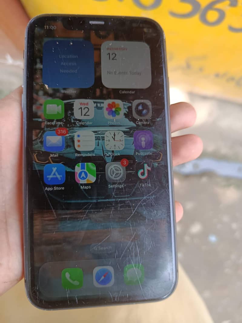 Apple iPhone 11 1
