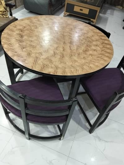 Round table