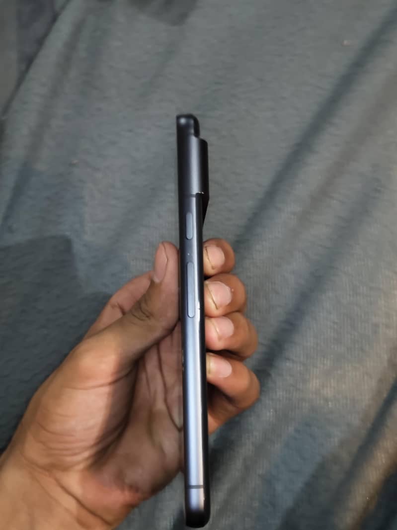 Google Pixel 8 2