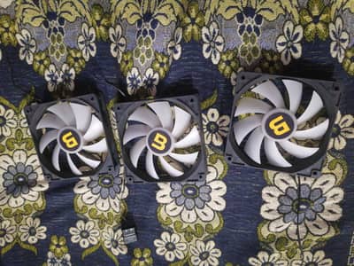 Boost 3 rgb fans 9/10 condition slightly used
