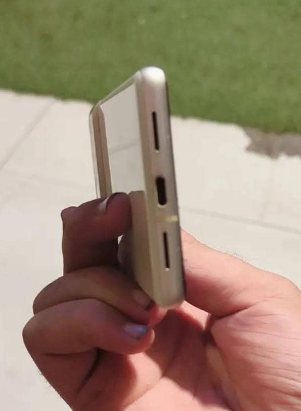 Google Pixel 7 3