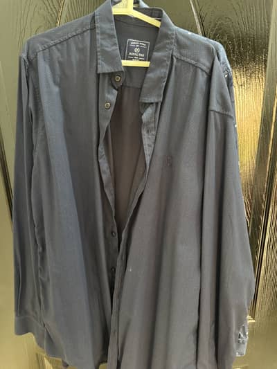 Men dress shirts for sale (Size: Large , XL)