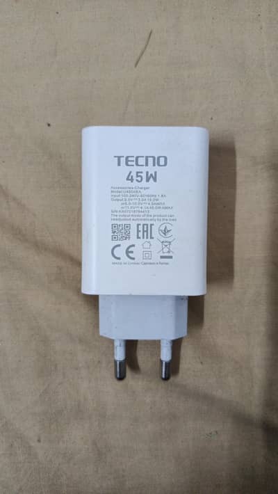 Tecno 45 W super fast Charger