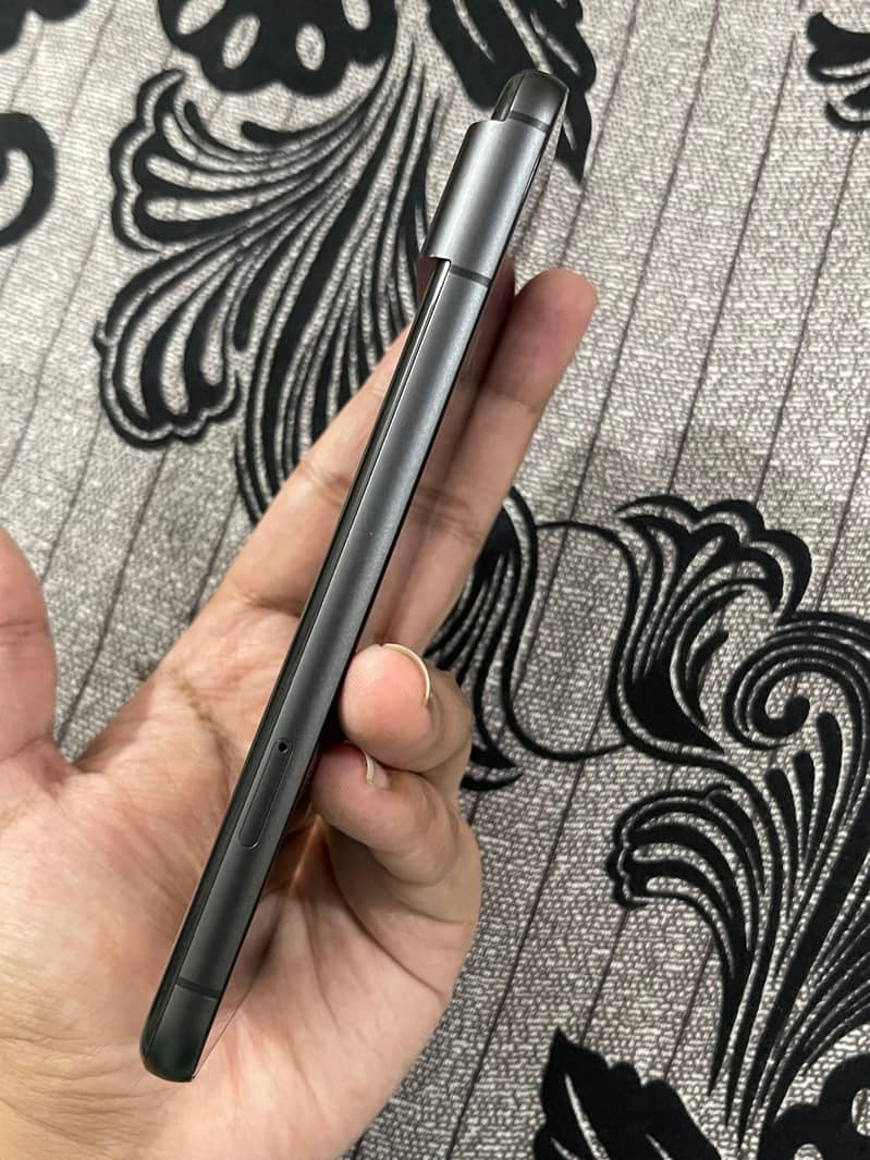 Google pixel 8 3