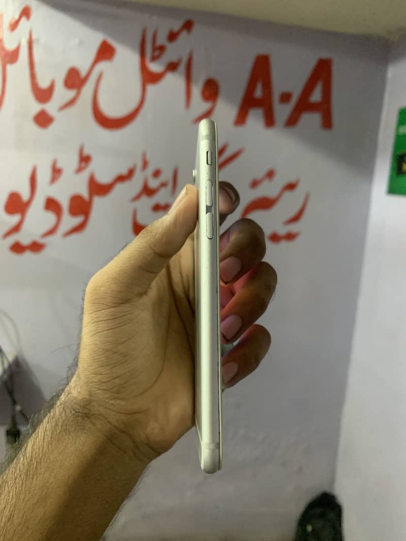 Apple iPhone 6 2