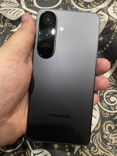 Samsung Mobile S26