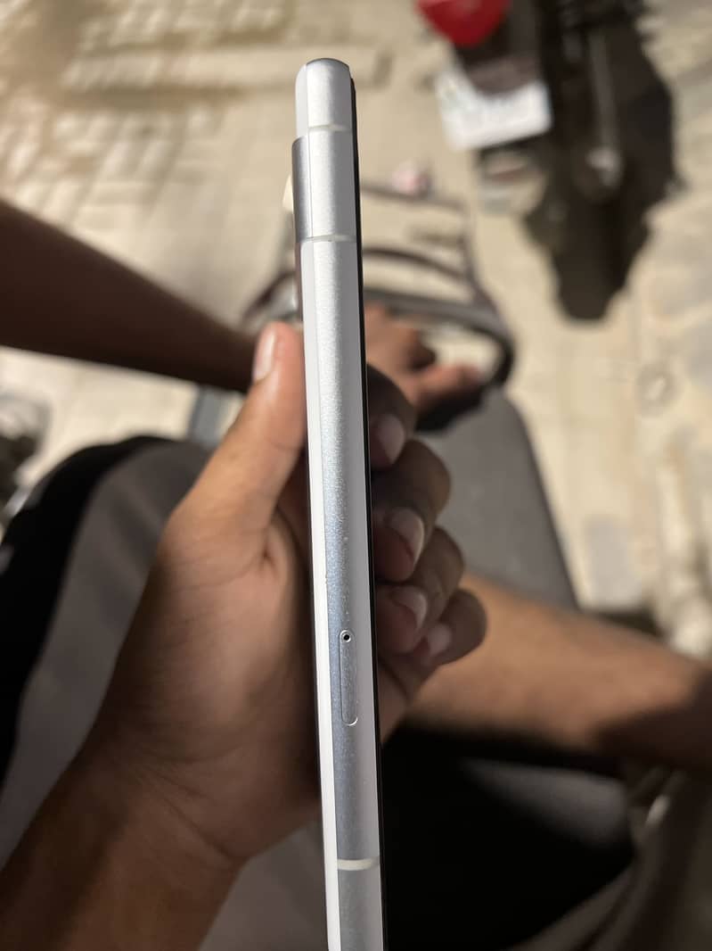Google Pixel 7a 2
