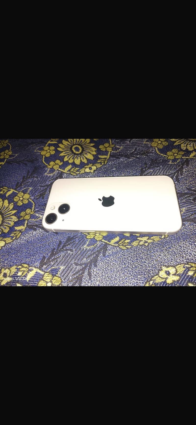 Apple iPhone 13 1
