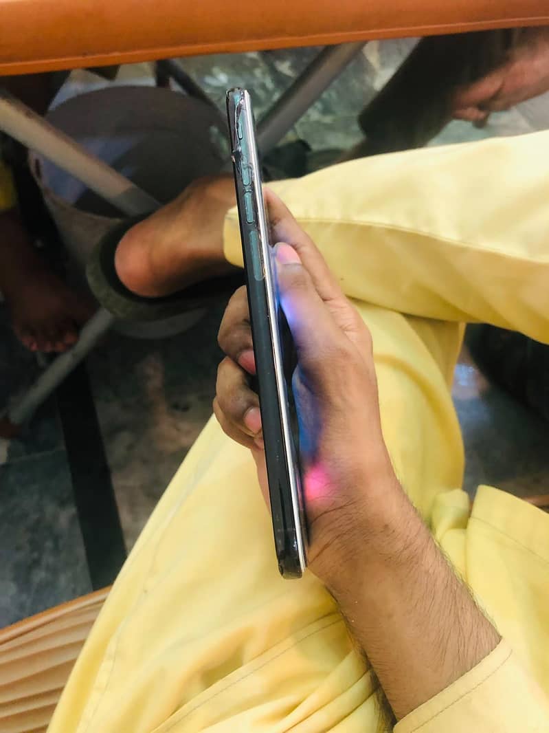 Apple iPhone 7 Plus 3