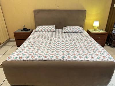 bed with complete set