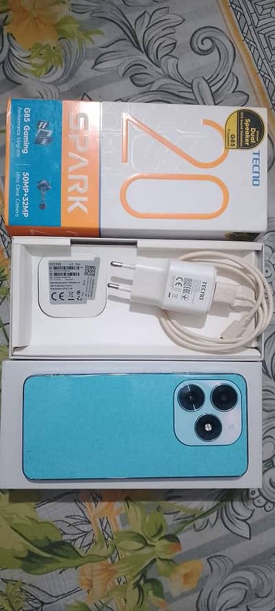 Tecno Spark 20 8+8 gb Ram 256 gb memory