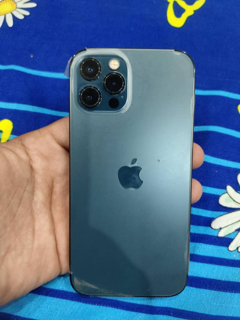 Apple iPhone 12 Pro 0