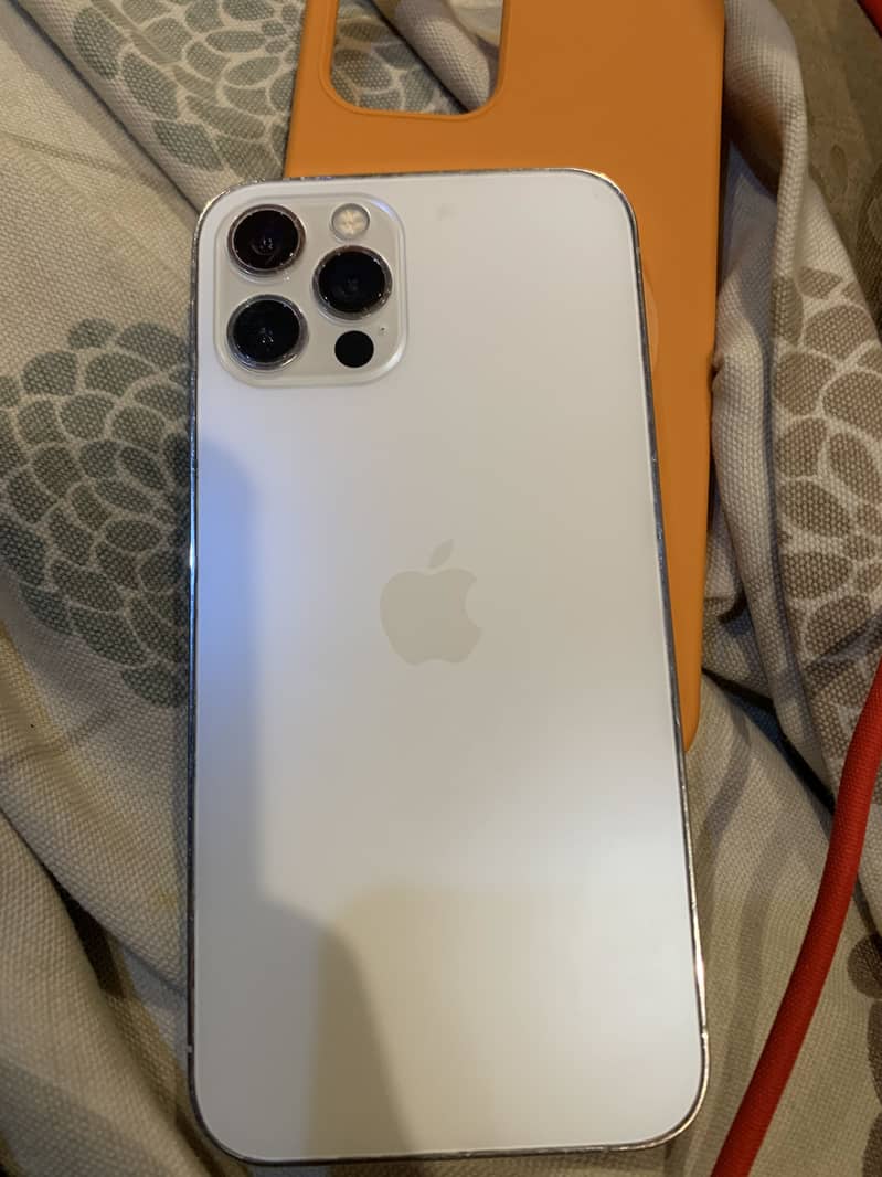 Apple iPhone 12 Pro 0
