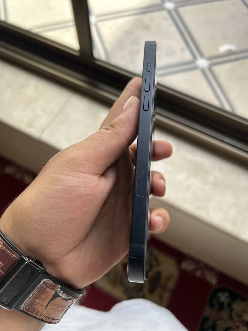 Apple iPhone 14 plus 1