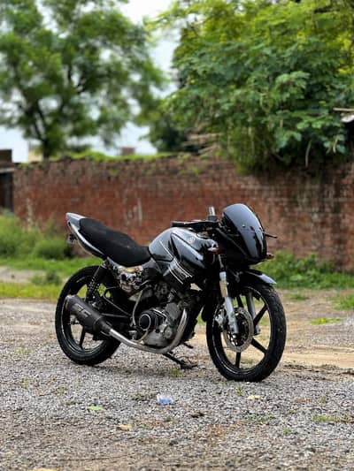 Yamaha YBR modified